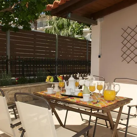 Domenica Apts I Apartment *